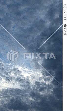空と雲 141156044