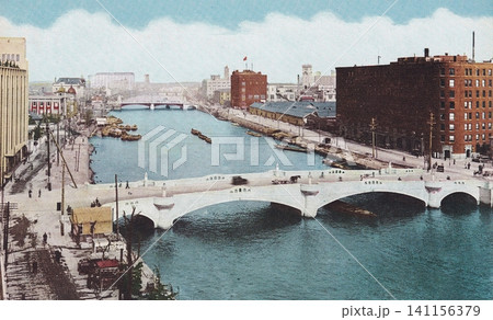 古写真 1929-1933年 大阪市の田蓑橋とダイビル(大阪ビルヂング本館) 古写真 1929-1933年 大阪市の田蓑橋とダイビル(大阪ビルヂング本館) 141156379