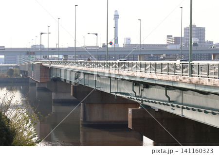 荒川放水路:新船堀橋(東京都江戸川区:東大島側) 荒川放水路:新船堀橋(東京都江戸川区:東大島側) 141160323