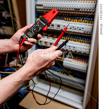 Electrical measurements with multimeter tester Electrical measurements with multimeter tester 141162331