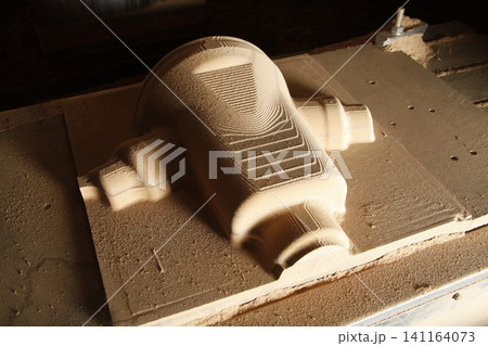 metal castings inside the factory metal castings inside the factory 141164073