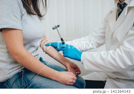 Reception at the doctor-neuropathologist. Medical examination Reception at the doctor-neuropathologist. Medical examination 141164143