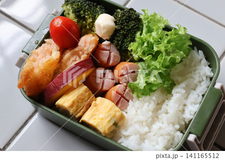 お弁当 お弁当 141165512