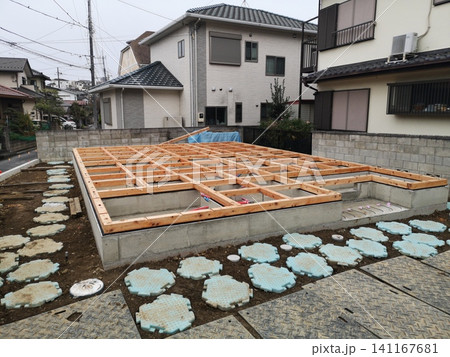 新築住宅の基礎工事 新築住宅の基礎工事 141167681