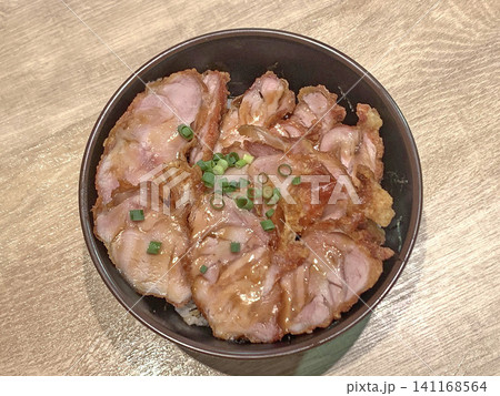 ざんぎ丼 ザンギ丼 鶏ざんぎ からあげ丼 唐揚げ丼 ざんぎ丼 ザンギ丼 鶏ざんぎ からあげ丼 唐揚げ丼 141168564