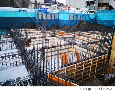 マンション建築施工現場 マンション建築施工現場 141170608