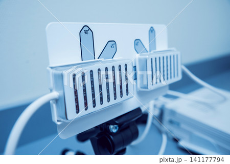 Pleoptics. Eye training. Vision rehabilitation. Device for vision stimulation. 141177794