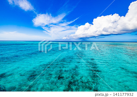 宮古島 池間大橋から望む絶景 宮古島 池間大橋から望む絶景 141177932