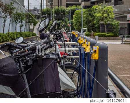原動機付自転車専用有料駐輪場の駐車設備 原動機付自転車専用有料駐輪場の駐車設備 141179054