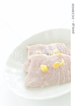 カジキマグロのマンゴーとヨーグルト漬け 141180430