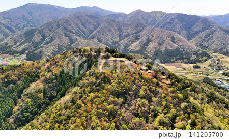 但馬国 豊岡市出石 有子山城 空撮 但馬国 豊岡市出石 有子山城 空撮 141205700
