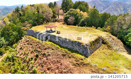 但馬国 豊岡市出石 有子山城 空撮 但馬国 豊岡市出石 有子山城 空撮 141205715