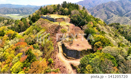 但馬国 豊岡市出石 有子山城 空撮 但馬国 豊岡市出石 有子山城 空撮 141205720