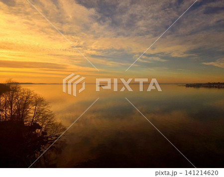 Golden Hour Sunset over Water Golden Hour Sunset over Water 141214620