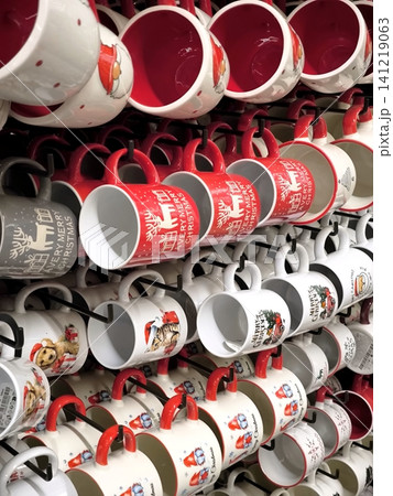 New Year and Christmas mugs on store shelves 141219063