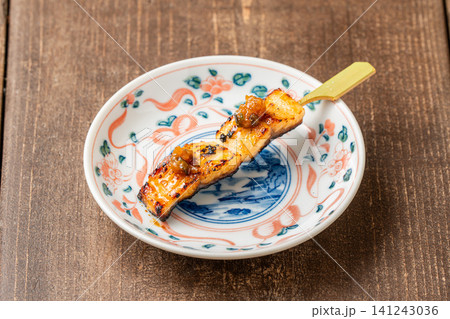 青唐辛子味噌がアクセントの鰻串 141243036