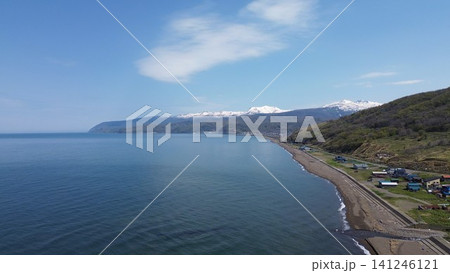 毘砂別川河口を上空から望むドローン空撮 北海道石狩市浜益区 毘砂別川河口を上空から望むドローン空撮 北海道石狩市浜益区 141246121