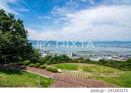 立石公園から望む諏訪湖周辺の絶景 夏シーズン《長野県 諏訪市》 立石公園から望む諏訪湖周辺の絶景 夏シーズン《長野県 諏訪市》 141263273