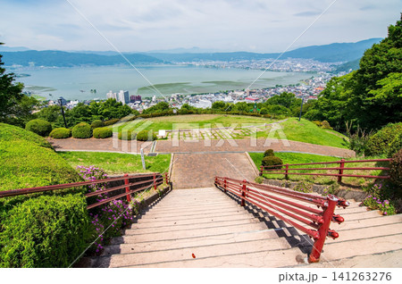 立石公園から望む諏訪湖周辺の絶景 夏シーズン《長野県 諏訪市》 立石公園から望む諏訪湖周辺の絶景 夏シーズン《長野県 諏訪市》 141263276