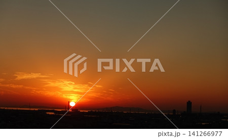美しい夕焼け 141266977