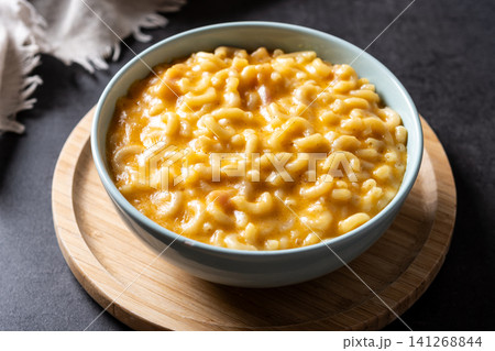 Creamy mac and cheese in a bowl Creamy mac and cheese in a bowl 141268844