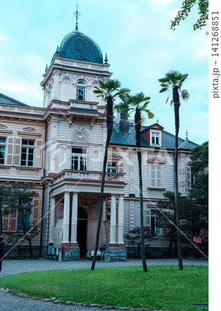 旧岩崎邸の洋館と白い雲 旧岩崎邸の洋館と白い雲 141268851
