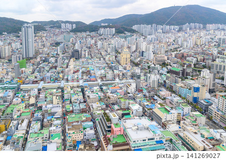 韓国釜山のとても美しい街並み風景 141269027