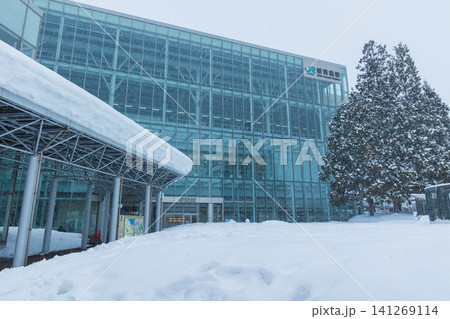 日本の駅舎 JR東日本・JR北海道 豪雪の新青森駅 日本の駅舎 JR東日本・JR北海道 豪雪の新青森駅 141269114