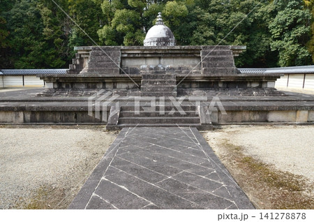 戒壇(唐招提寺/奈良県奈良市五条町) 戒壇(唐招提寺/奈良県奈良市五条町) 141278878
