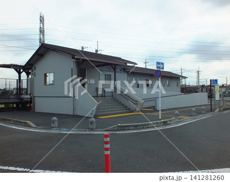 ソシオ流通センター駅駅舎 ソシオ流通センター駅駅舎 141281260