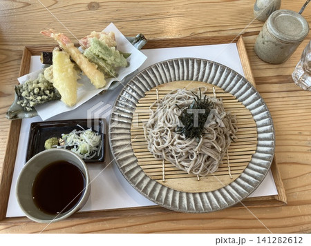 春の天ぷらとざる蕎麦 141282612
