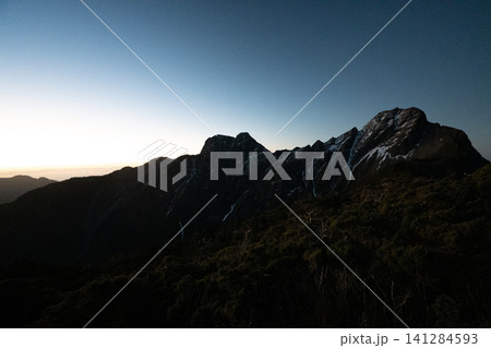 台湾最高峰、玉山登山ルートの風景 141284593