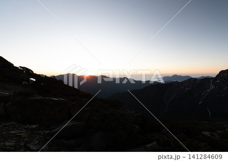 台湾最高峰、玉山登山ルートの風景 台湾最高峰、玉山登山ルートの風景 141284609