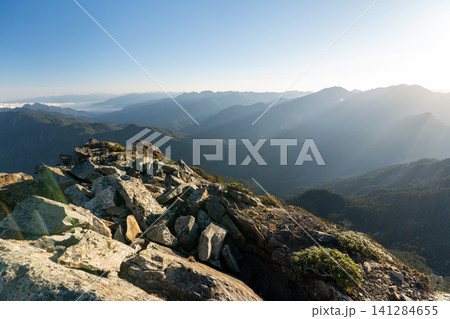 台湾最高峰、玉山登山ルートの風景 台湾最高峰、玉山登山ルートの風景 141284655