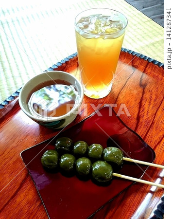 京都　抹茶団子と冷やし飴と麦茶	 141287341