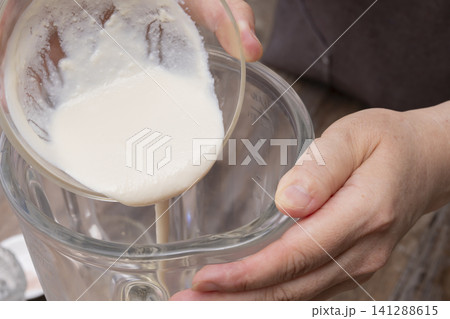 豆乳バターを作る工程と完成まで 豆乳バターを作る工程と完成まで 141288615