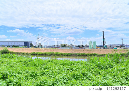 埼玉県・白岡市の風景 (新井新田・下田公園からの眺望) 埼玉県・白岡市の風景 (新井新田・下田公園からの眺望) 141292127