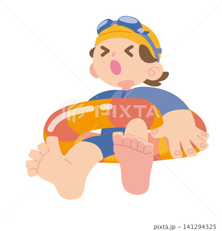 浮き輪を持った子ども 浮き輪を持った子ども 141294325