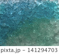 涼しげな淡い海のような青 141294703