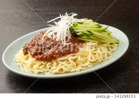 ジャージャー麺 141299153