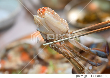 Traditional Korean Soy Sauce Marinated Raw Crab Traditional Korean Soy Sauce Marinated Raw Crab 141300000