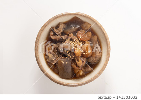 牛すじ煮込み(牛すじ アキレス センマイ こんにゃく) 牛すじ煮込み(牛すじ アキレス センマイ こんにゃく) 141303032