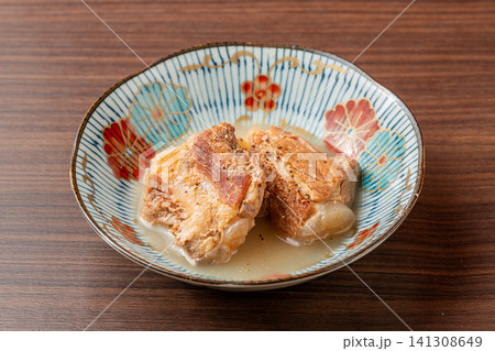 旨味たっぷりトロ軟骨おでん 旨味たっぷりトロ軟骨おでん 141308649