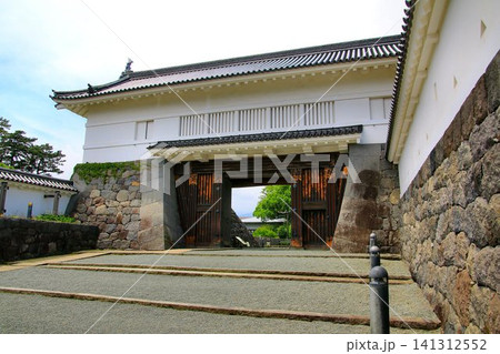 北条氏の本拠として建った難攻不落… 無敵の城とも呼ばれた『小田原城』の【銅門】 北条氏の本拠として建った難攻不落… 無敵の城とも呼ばれた『小田原城』の【銅門】 141312552