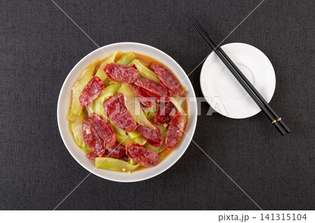 stir-fried sliced Chinese sausage with crisp celtuce, traditional style 141315104