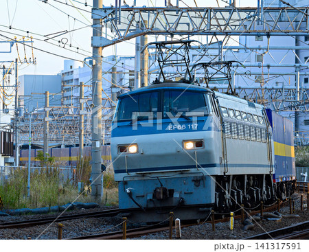 大船の貨物列車 大船の貨物列車 141317591