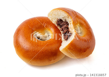 soft sweet red bean paste bun ring shaped anpan bread pastry 141318857