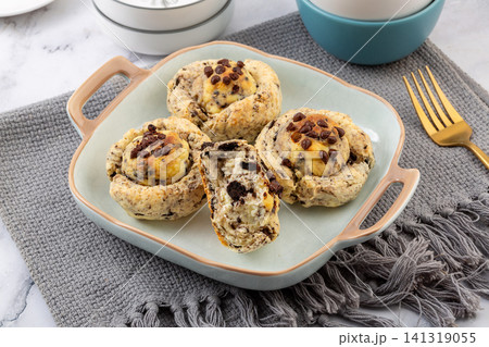 chocolate sandwich cookie crumb scone filled with cream cheese 141319055