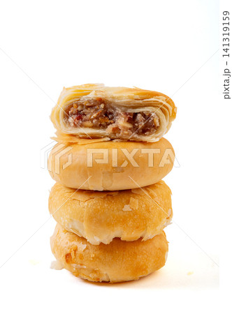 traditional Suzhou style flaky mooncake filled with aromatic rose paste traditional Suzhou style flaky mooncake filled with aromatic rose paste 141319159