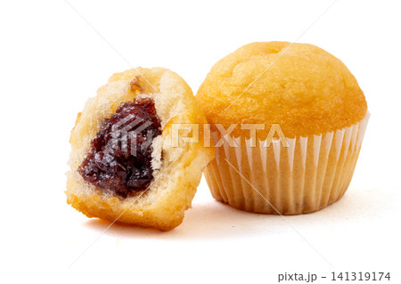 soft mini sponge cakes with rich blueberry fruit jam filling soft mini sponge cakes with rich blueberry fruit jam filling 141319174